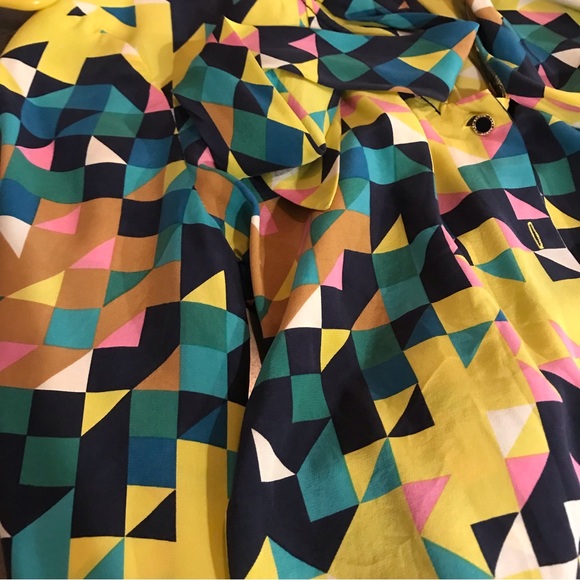 Tory Burch size 4 Geometric Silk Blouse - Picture 6 of 6